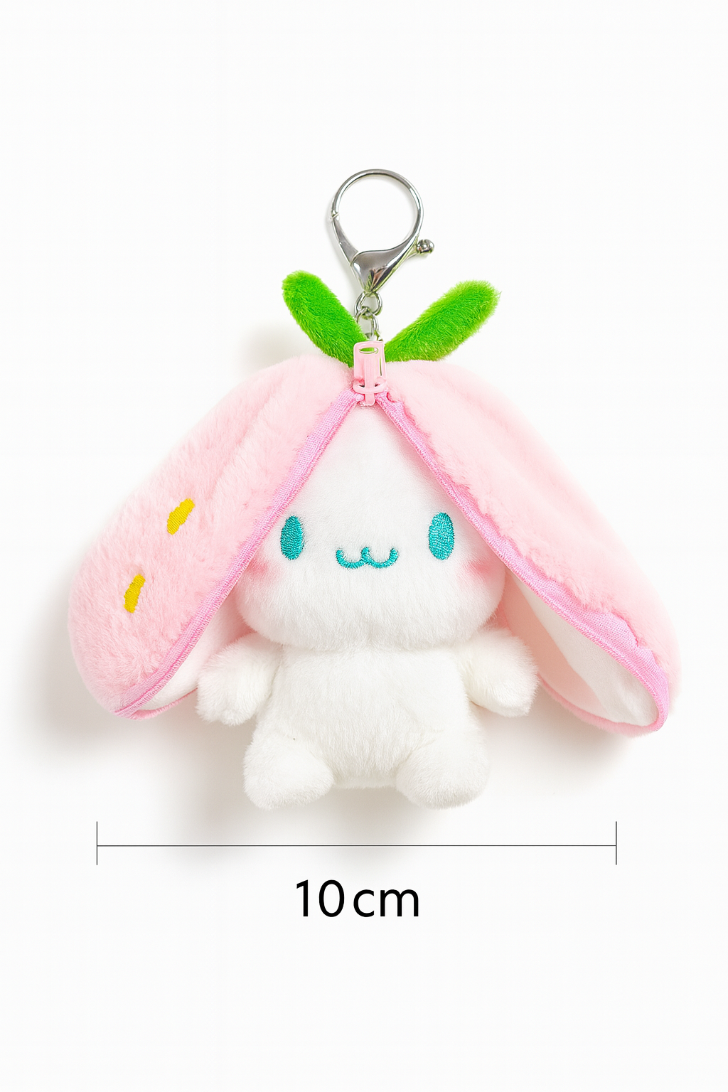 Minkštas žaisliukas-pakabukas „Braškytė“