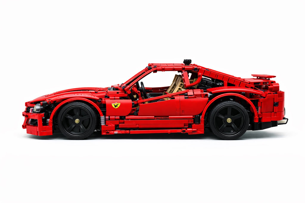 MecFactor „Red Fire“ – ryškus sportinio automobilio konstruktorius smalsiems vaikams (1441 det.)