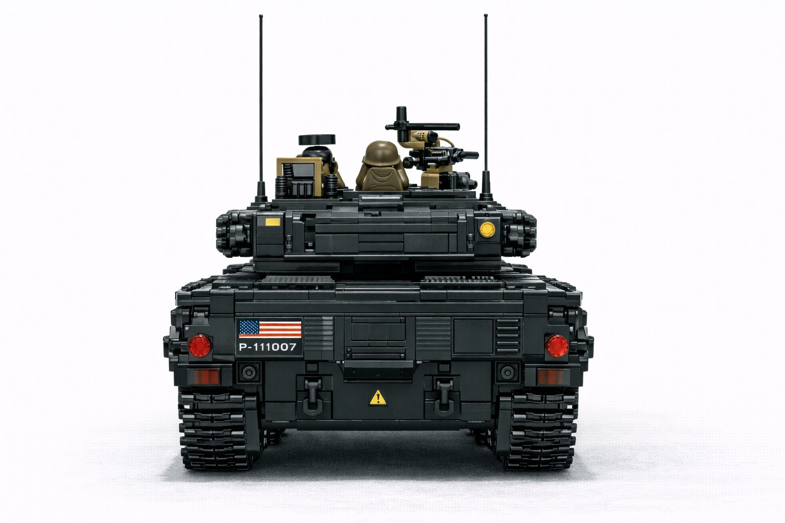 Leopard 2 pagrindinis kovos tankas – premium konstruktorius (1747 detalės)